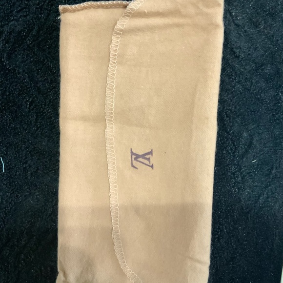 Louie Vuitton multiple color wallet - Picture 2 of 7